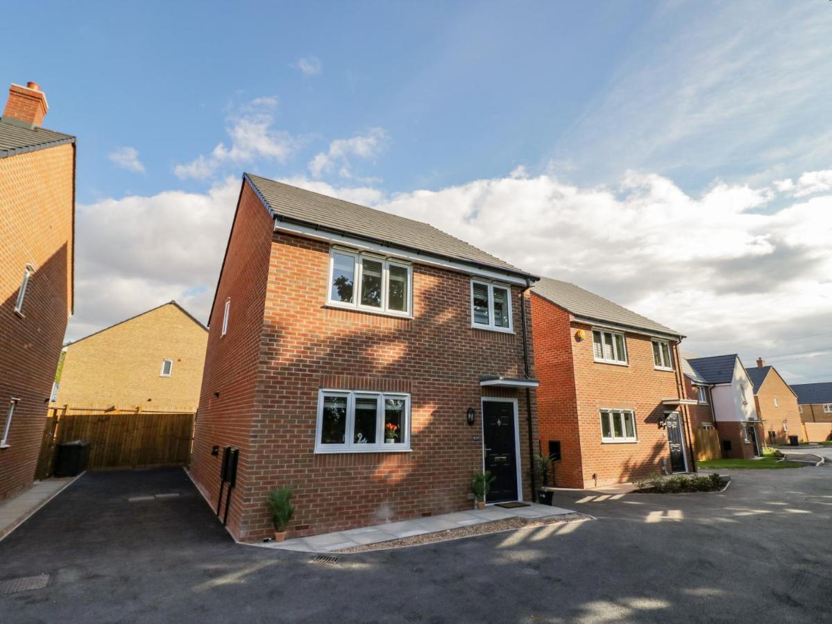 23 Moat House Close Coventry Bagian luar foto