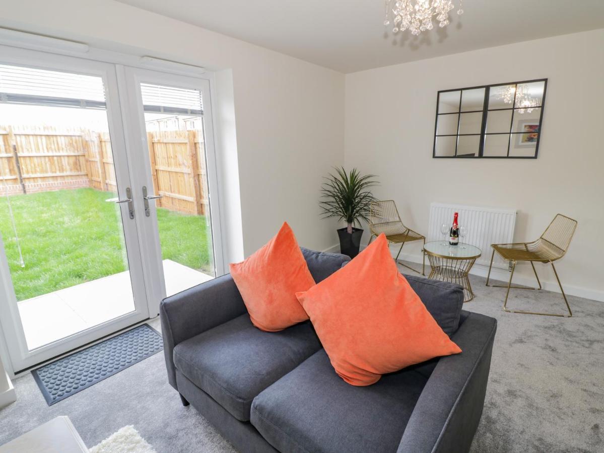 23 Moat House Close Coventry Bagian luar foto